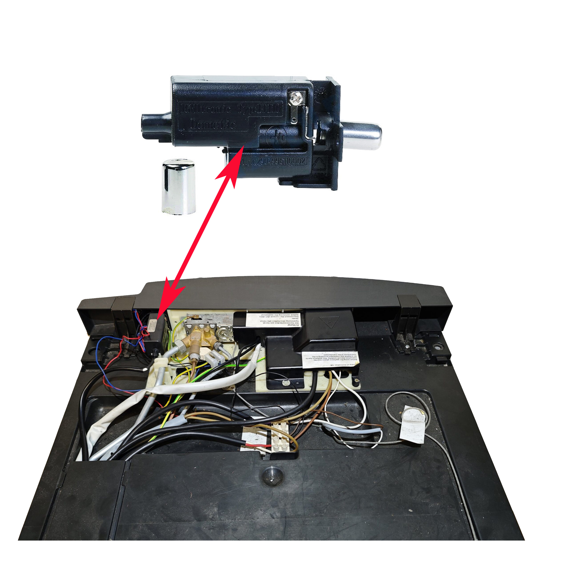 Boitier d’allumage Dometic des modèles suivants : RM7270L RM7290L RM7390 RM7390L RM7400L RM7550 RM7600L RM7650L RM7850L RM8400 RM8500 RM8550 RMF7390L RML8330 RML8550 RML8550 RMS8400 RMS8460 RMS8500 RMS8550 RMSL8500 RMT7850L – Image 2